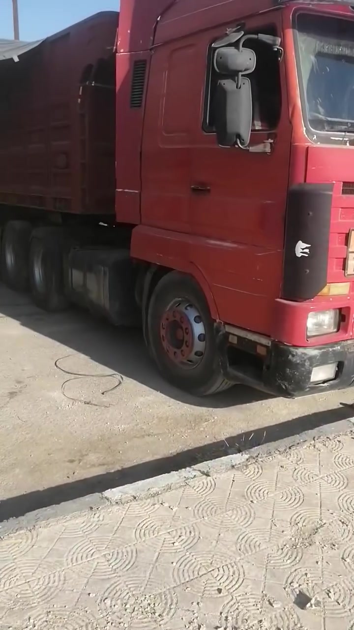 السلام عليكم من رخصة صاحب الكروب اخوان. اسكانيا موديل 95 فحمى 113/380سنكل جوب محرك شرط كير 900شرط.شاصي شرط ونج قلاب سنويه قلاب  نافذه لقايه2029 بسمي حصه كاز

 تحويل مباشر السعر175بيه مجال بصيط عنواني موصل حي الكرامه   رقم الهاتف ***********/***********
