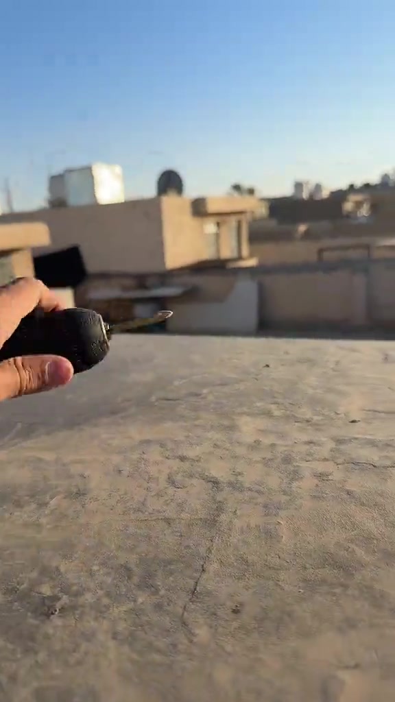 بعض النصائح  احم نفسك و احفظ حقك من خلال تركيب كاميرات المراقبة الذكية ! حافظ على منزلك, محلك, شركتك, عيادتك من خطر السرقة او المشاكل المفتعلة. ✅ نوفر كاميرات مراقبة من مختلف البراندات والنوعيات. ✅ خدمة صيانة و تنصيب الكاميرات. ✅ يوجد خدمة توصيل/ نقليات لجميع انحاء العراق. للتواصل: واتس اب: *********** واتس اب: *********** العنوان: بغداد/ الكرخ/ حي الجهاد #dahua #imou #Hikvision #cvv #security_camera 
