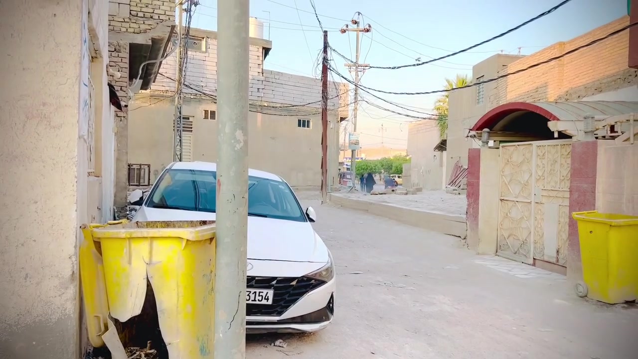 سلام عليكم بيت للبيع كافت خدماته بي بيت جديد بناء 2026متعوب عليه مكانه طوريج شارع اربعين مساحه 100متر الاستفسار اكثر اتصال على رقم ***********وسعر 65وقابل للتفاوض وبيكم خير وتدللون
