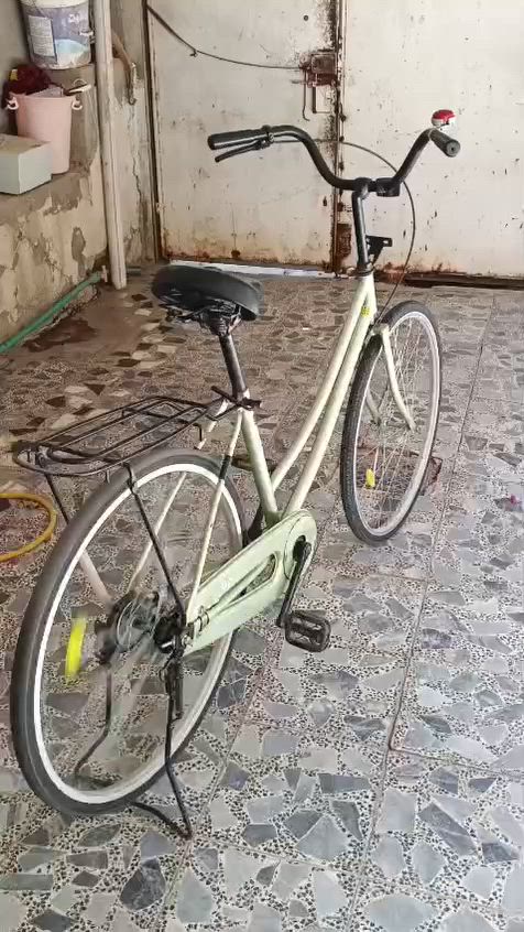 السلام عليكم 
باسكل للبيع موديل 20 
السعر 110 وبي مجال حگ الجية 
عنواني نجف حي المهندسين  
رقمي ***********
