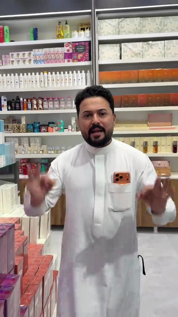 عرض الموسم من عطور ابراق وخصم 70% #كولد_براند #للحجز ***********#الشعب_الصيني_ماله_حل😂😂 
