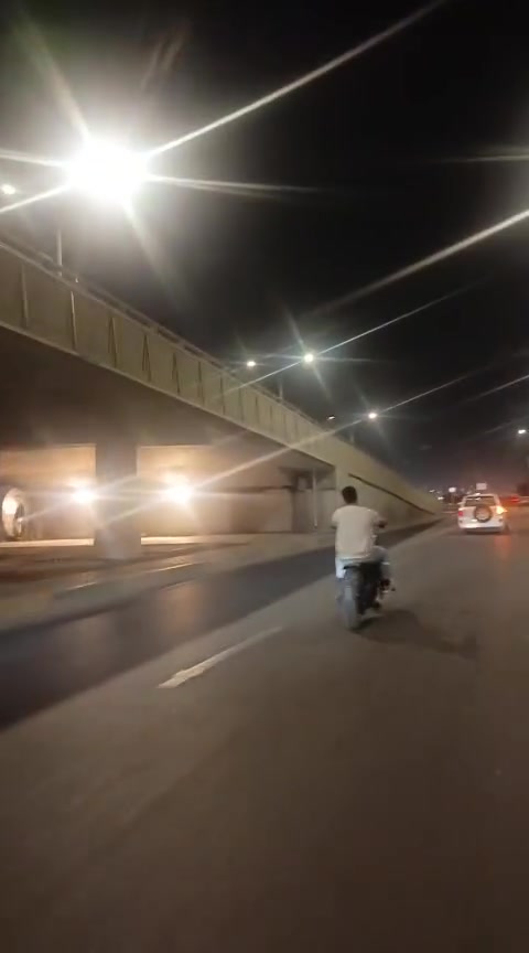سلام عليكم شباب ستد ببر مكينه خير من الله عوزه ترتيبات سعره 550 وكل هلا بيكم ***********
