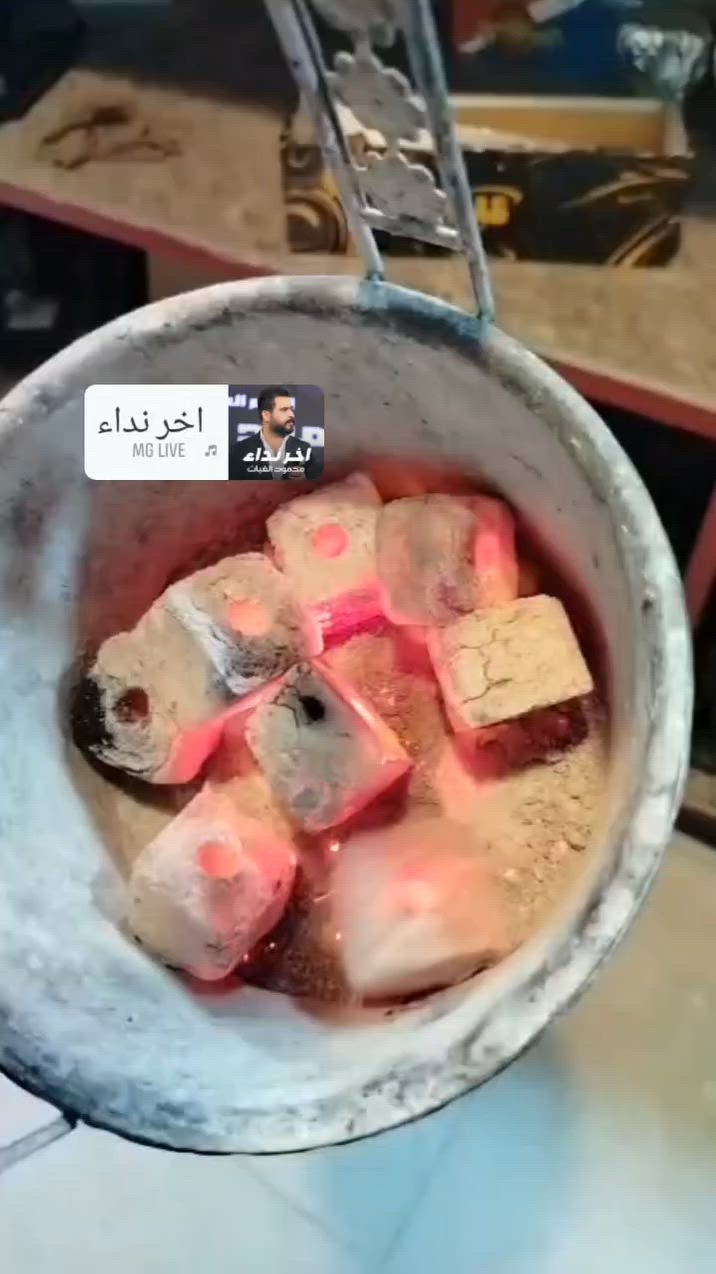سلام عليكم فحم طبيعي كميه 34كرتون سعر كرتون 22 رقم الهاتف ***********
