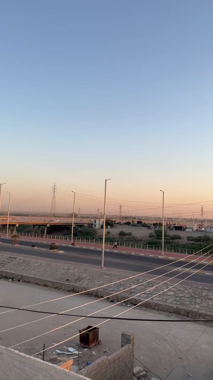 ✨ منظومتنا اليوم في منطقة الحوز ( كورنيش الحوز )  ✨لصالح مكتب الأفندي للطاقة الشمسية

🔋 مواصفات المنظومة:
✅ الوح LONGi X10 بقدرة 645W عدد 16
✅ إنفرتر MOTOMA 6KW عدد2 
✅  بطارية MOTOMA سعة 16KW عد 2 
✅ بازبار بين البطاريات والانفيرترات 
#motmoa
#الرمادي
#طاقة_شمسية

📍الرمادي  
📞 ***********
