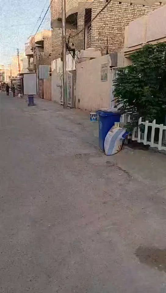 150متر رهنيه في الشعله أم نجم  جديد قرب مدرسه حجر ابن عدي***********
