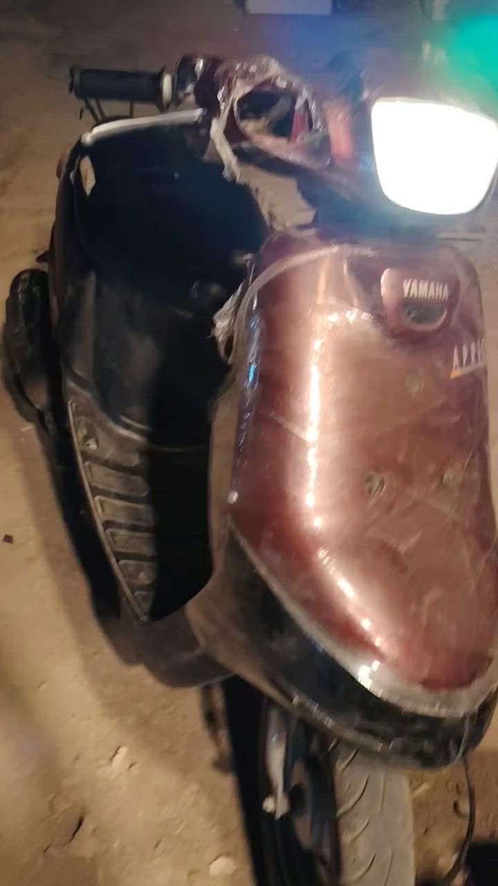 سلام عليكم دراجة للبيع بتره بلا موحيه سعر(١٥٠) وبيهه مجال هاذه رقمي ***********
