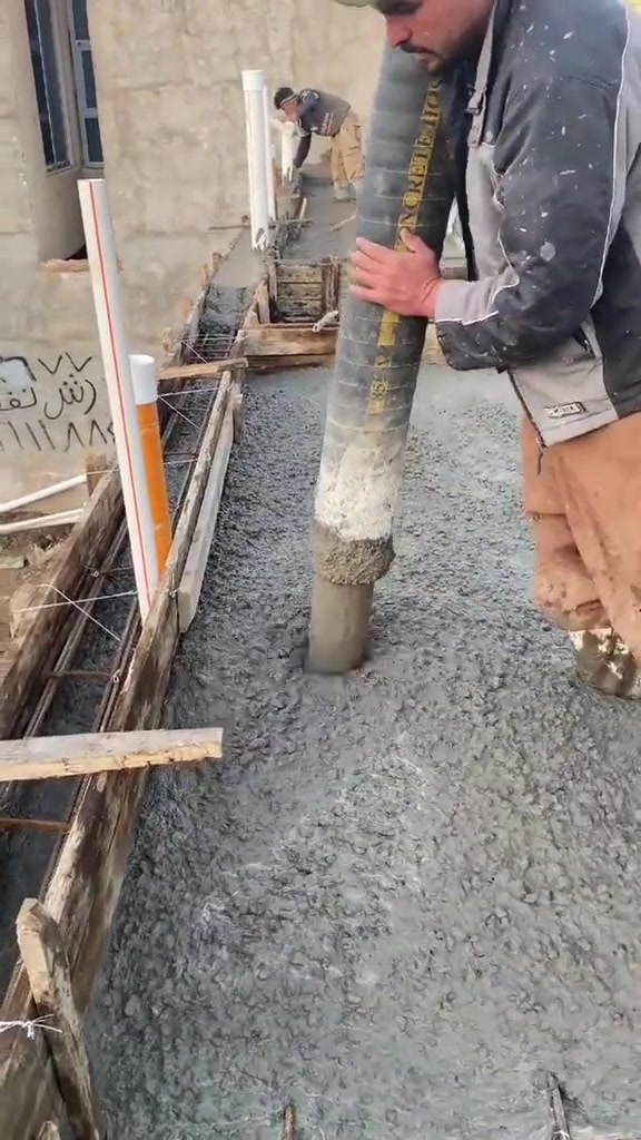🏗️ المكتب الهندسي (بغداد)❤️
للكونكريت جاهز | صب خرسانة مضمونة 💪
🚚 توصيل مباشر إلى موقعك🏠
📞 للحجز والاستفسار: ***********

#خرسانة_جاهزة #صب_كونكريت #بناء_بغداد #نجارين_بغداد #ديكورات
