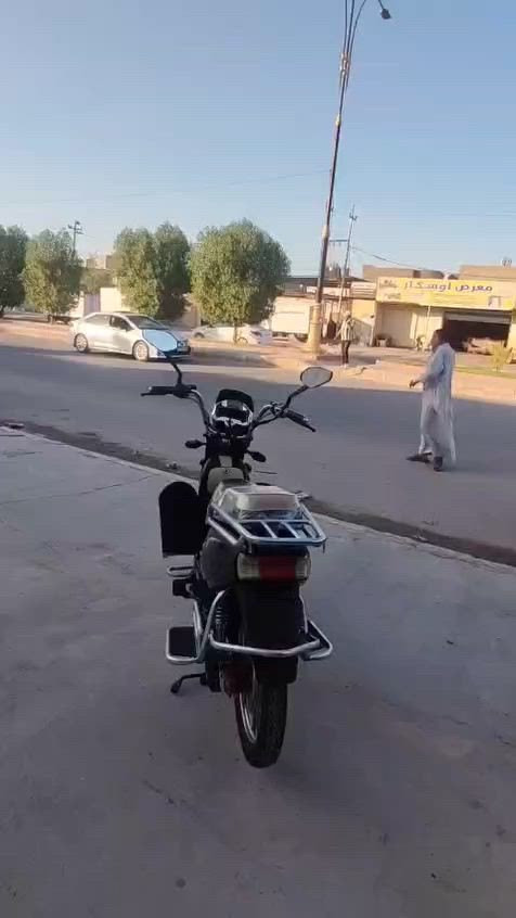 سلام عليكم مطور شحن نضيف حيل بطاريات جدد شاشه جديده تاير جديد شاحنه جديده بطاريات 46 امير كامل من كلشي إذ تريد تحسبه يطلع عليك الكشر بلاش سعر 350 الف وبي مجال قليل حك الجيه.  ***********
