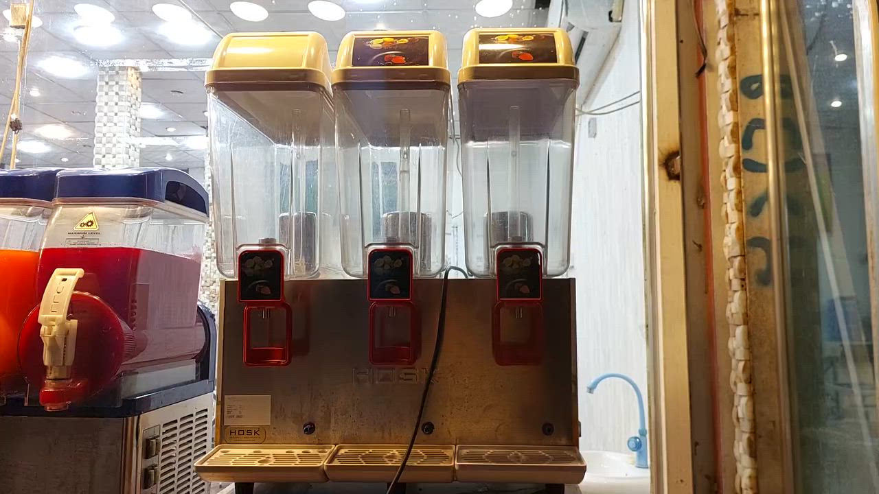 ماكنة عصير تركي هوسك نضيفة جداًعلى الفحص مكان كربلاء او مراوس ماكنة ازبري ***********
