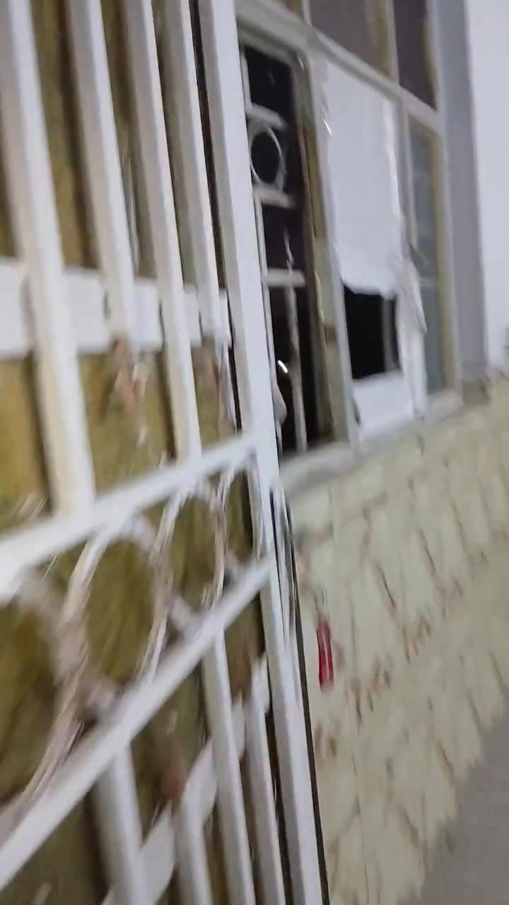 للأيجار
شقق المشتل تقاطع الاجراس 
***********
