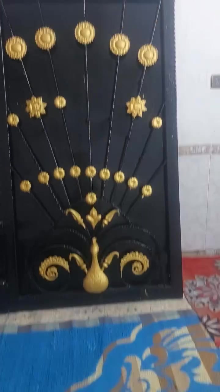 باب للبيع مال شارع ***********
