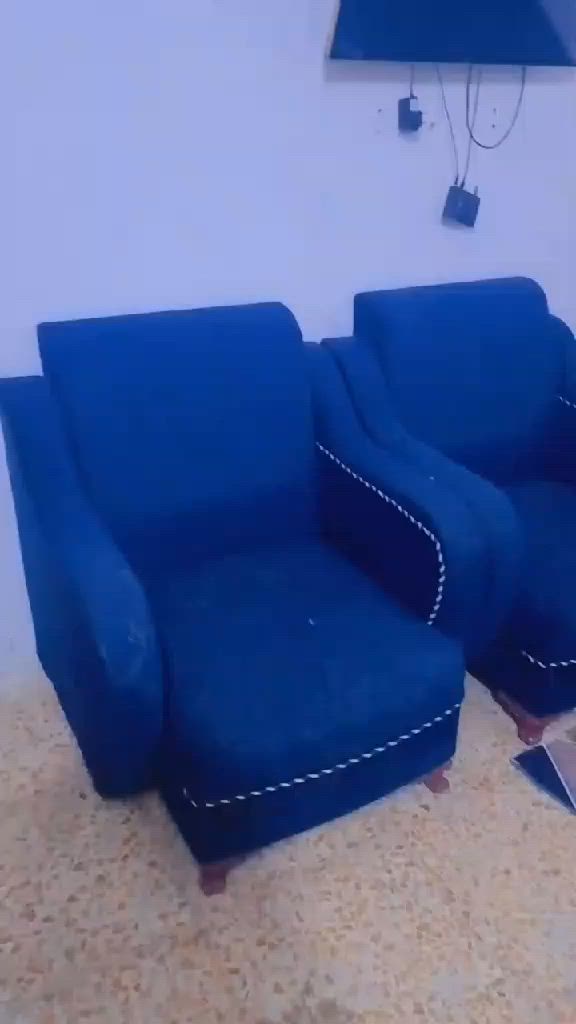 تخم موديل تركي ١٠ مقاعد نظيف كلش 
المكان بغداد


**إذا كنت صاحب هذا الإعلان وتريد حذفه لأي سبب، رجاءا أرسل رسالة إلى الدعم الفني**