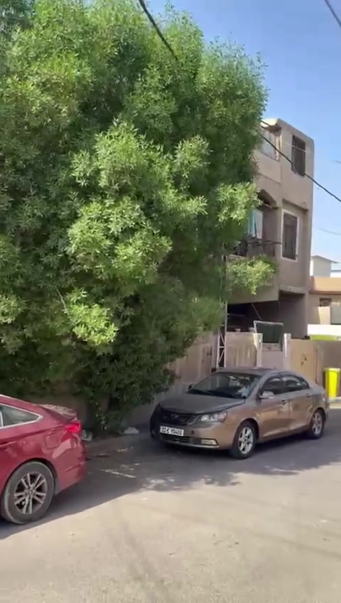 السلام عليكم يوجد بنايه للبيع ركن تجاريه 320م نزال 20 واجه 16 وللجادين أي استفسار على هذا الرقم ***********
