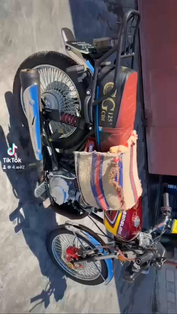 للبيع ٢٦ فول نضافه مطالع بي صار فوك شهرط دراجه ناعمه وحلوه سعر750 وبيه مجال لشراي


**إذا كنت صاحب هذا الإعلان وتريد حذفه لأي سبب، رجاءا أرسل رسالة إلى الدعم الفني**