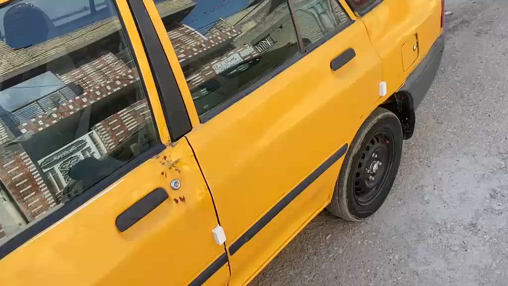 السلام عليكم 
سيارة سايبا موديل 14 مصفرة هيئة وغرامات رقم ألماني 
تحويل ثاني يوم 
كير محرك كفالة صدر امامي خلفي كفالة قبل 3 أيام سويتة تخم تاير فيتنامي فحمي ظفيرة أول البارحة مشدودة كهربائيات كلها شغالة ومكفولة اشاير لايتاات عالي ناصي شغالة مشط ستيرن وباور بريك كفالة جدد 
السيارة ادامة كاملة وكبل للشارع 
بيها فطر بالشاصي وملحوم وبيها ظربة بالجاملغ الخلفي ومشتغلينة شلون ما جان 
السعر 28 وبيها مجال 
واتساب فقط موجود ***********

