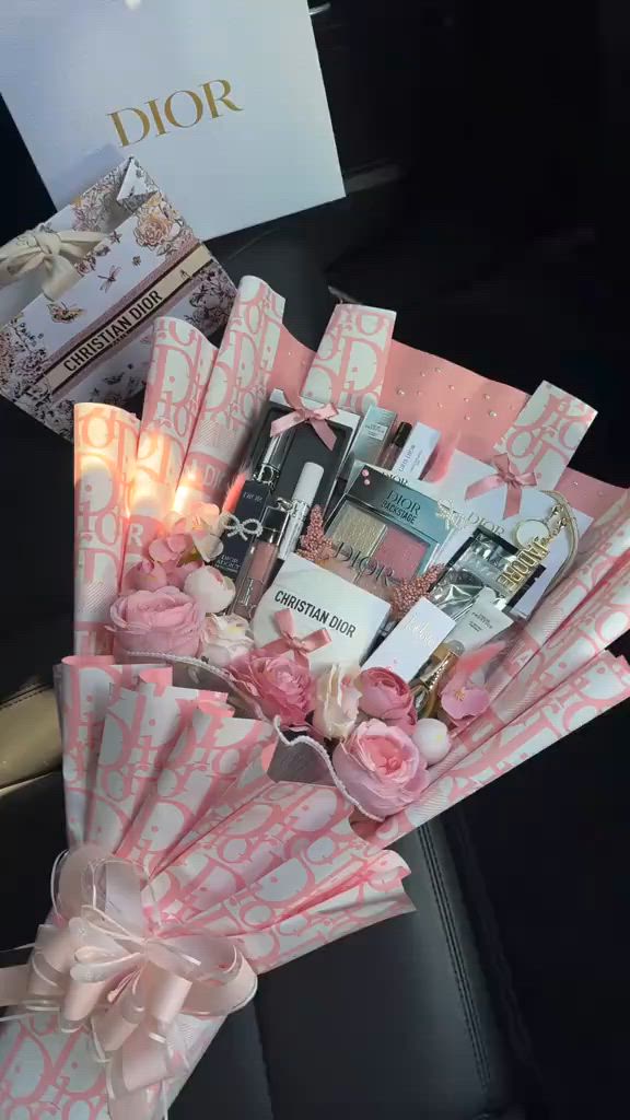 بكج ورد مكياج بسعر مناسب 💓! #اكسبلور #fyp #foryou #هدايا #هدية 


**إذا كنت صاحب هذا الإعلان وتريد حذفه لأي سبب، رجاءا أرسل رسالة إلى الدعم الفني**