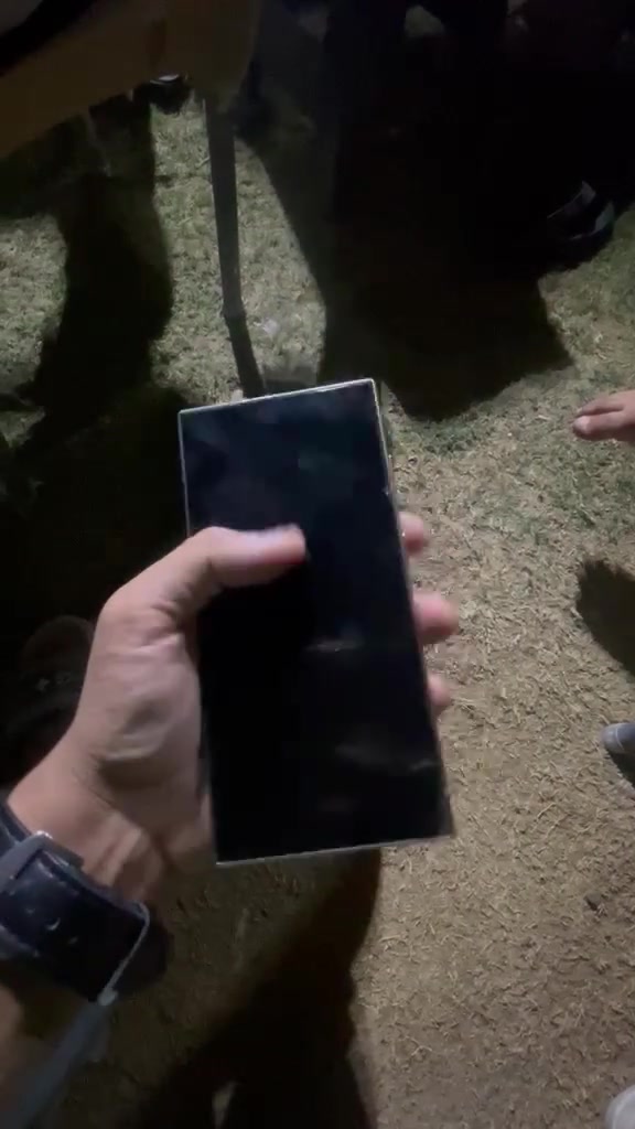 s24
مكفوك كفاله عامه 256 شرق اوسط شخط ما بي مكفول من كل النواحي تجي تفحص وتخاذه مكاني بابل المسيب سعر 975 تواصل واتساب ***********
