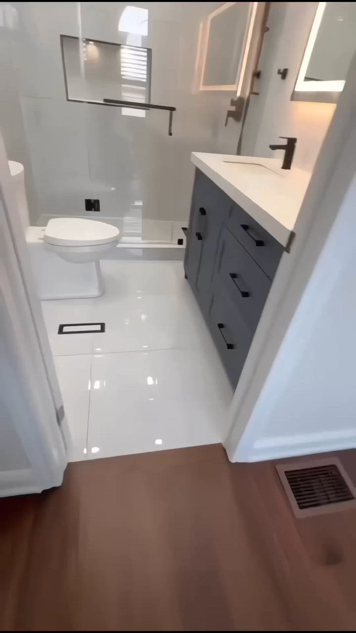 ترميم البيوت القديمه يشمل كافة الأعمال 🏚️

تركيب سيراميك لجميع مشتملات المنزل🏫 

ازالة السيراميك والكاشي القديم 🏪

تكسير جدران 🏭

تركيب مغاسل بالسيراميك للحمامات -تركيب درج مرمر 🌅

تنظيف فواصل الكاشي ويتم درزه من جديد🛣️ 

صبغ جدران بيوت الداخلي🏢 

للاستفسار مراسله واتساب ***********📞
