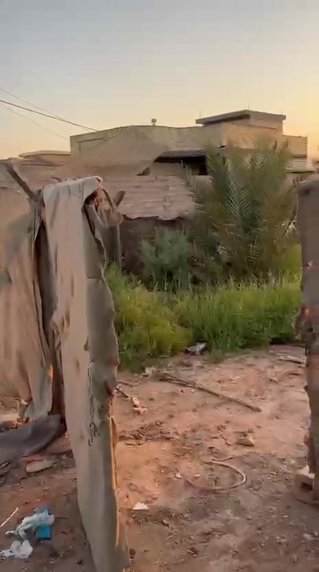دونم ونص 3750متر مربع
مسيج بلكامل 
بي مشتمل 50 متر 
وجه تبليط وخلفيه نهر صالح للسكي 
موقع بلروڤه وره مجمع اىعباس قرب سيد إسماعيل 
استفسار اكثر اتصل ع رقم ‏‪***********‬‏
***********
