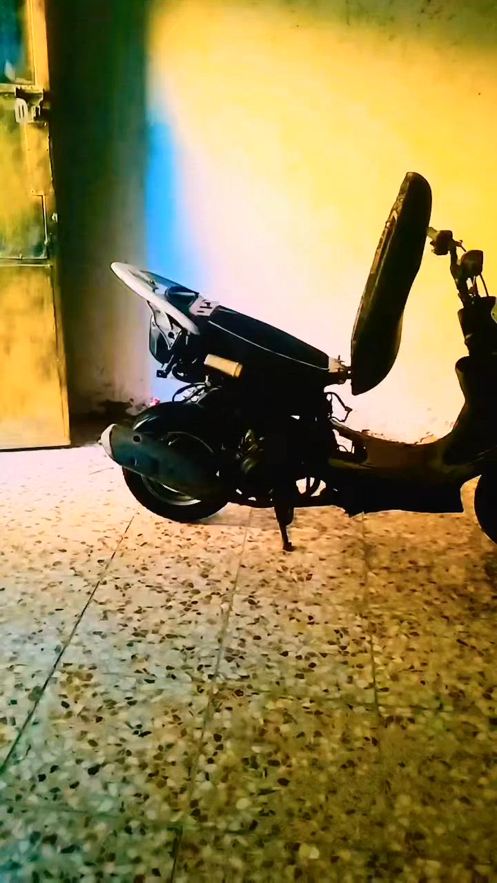 السلام عليكم شباب دراجه ماكس عدله للبيع نظيفه  ما ناقصها شيء


**إذا كنت صاحب هذا الإعلان وتريد حذفه لأي سبب، رجاءا أرسل رسالة إلى الدعم الفني**