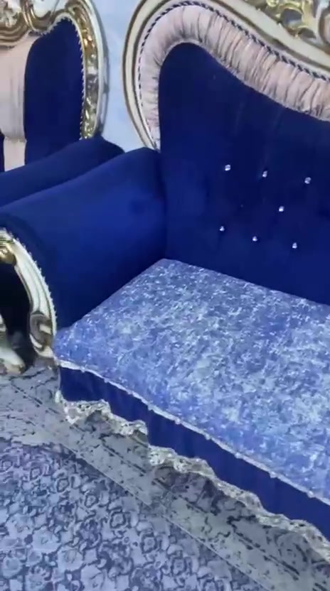 غراض مستعملة للبيع العنوان الغزالية سوق النفلة رقم الهاتف ***********
