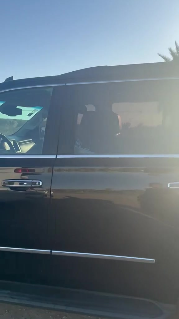السلام عليكم 
تاهو ٢٠١٧امريكي حادث بسيط 
LTZ 
فول مواصفات عدا البصمه رقم بغداد باسمي 
صوره الحادث موجوده بل منشور
كفاله كير محرك طخم تاير تبريد حداديه
ماشيه ١٤٠ 
الضرر بدون تبديل 
السعر ٣٤ الف
مكاني الحله 
‏***********
