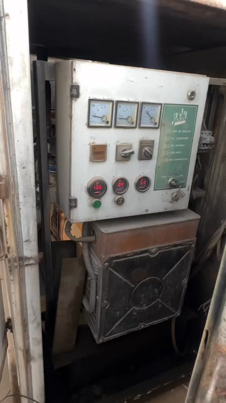 مولده بيركنز للبيع 30 كيفي ممفتوحه ولا مصلحه تشغيله كلش قليل مكانه بغداد شارع فلسطين *********** قيم بل يرضي الله واخذه
