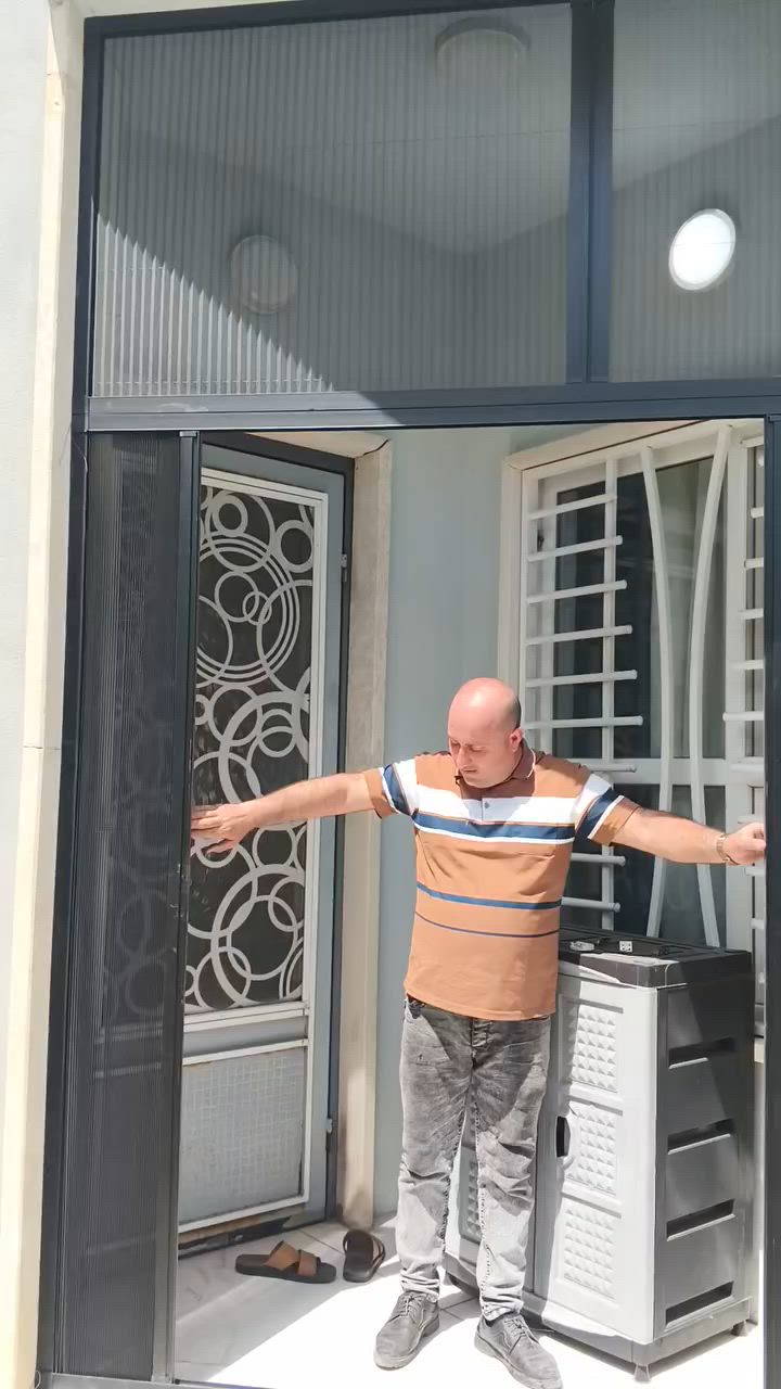 بس الله    تم التركيب في حي المزارع فلسطين   باب سلايت مانع ذباب المقطع المنيوم والبردة فايبر دكتين ناعم وخشت كل اللوان تجدونها يمنا موصل 🌹 حي الشرطة معمل الخالدي *********** 🌹
شارع الكنيسة
