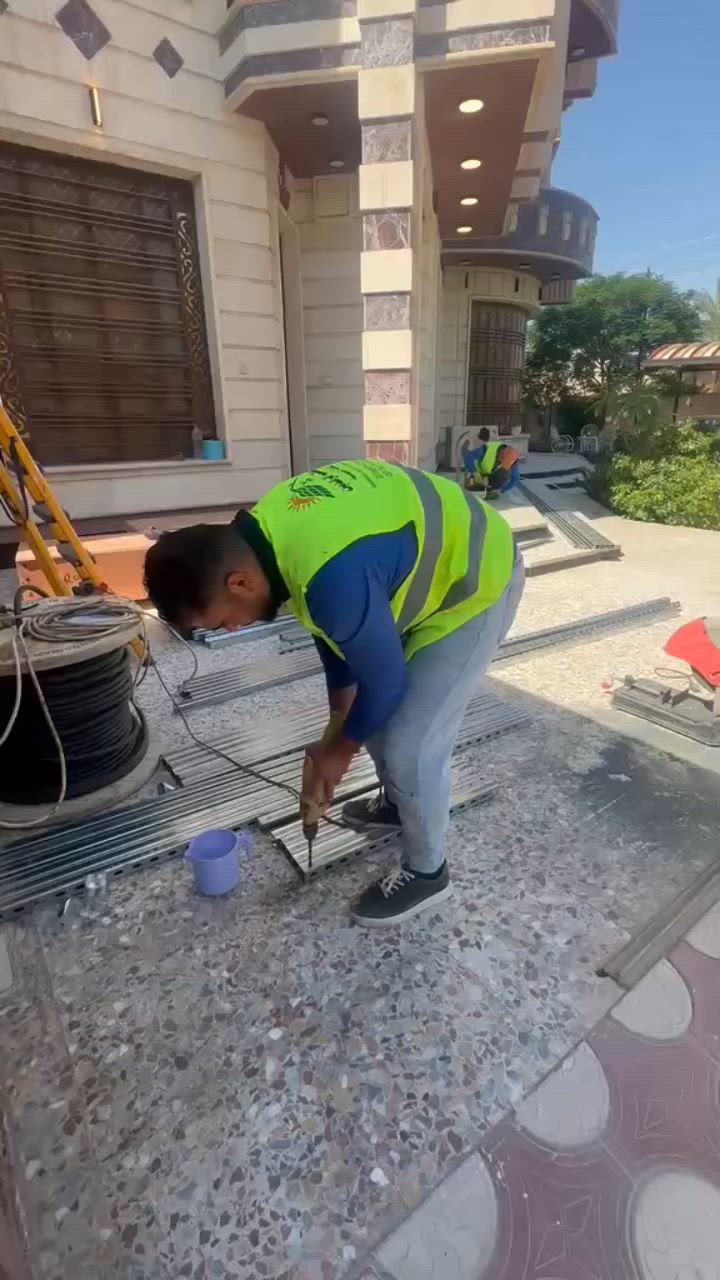 تجهيز وتنفيذ منظومة طاقة شمسية
البيانات الفنية:
 السعة: 30 أمبير (نهاري / ليلي)
 المالك: د. عبد الحكيم خلف الجميلي
 الموقع: الكرمة
الأجهزة المستخدمة:
 ماركة CROWN العالمية
تم التنفيذ بواسطة:
 شركة الرافدين للطاقة الشمسية
📞 للتواصل والاستفسار: ***********@
