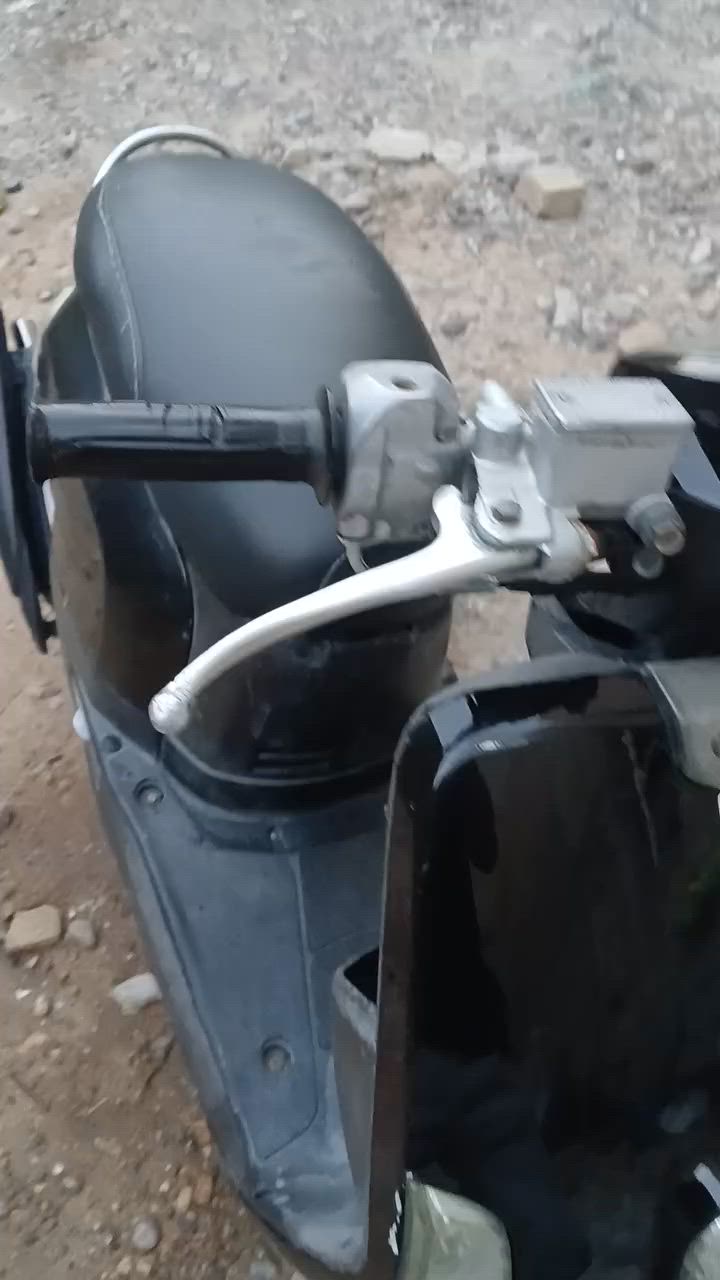 للبيع 
مكاني بغداد الكرادة 
سعر 550 بيها مجال قليل سلف هندر كلها شي بدراجة شغال


**إذا كنت صاحب هذا الإعلان وتريد حذفه لأي سبب، رجاءا أرسل رسالة إلى الدعم الفني**