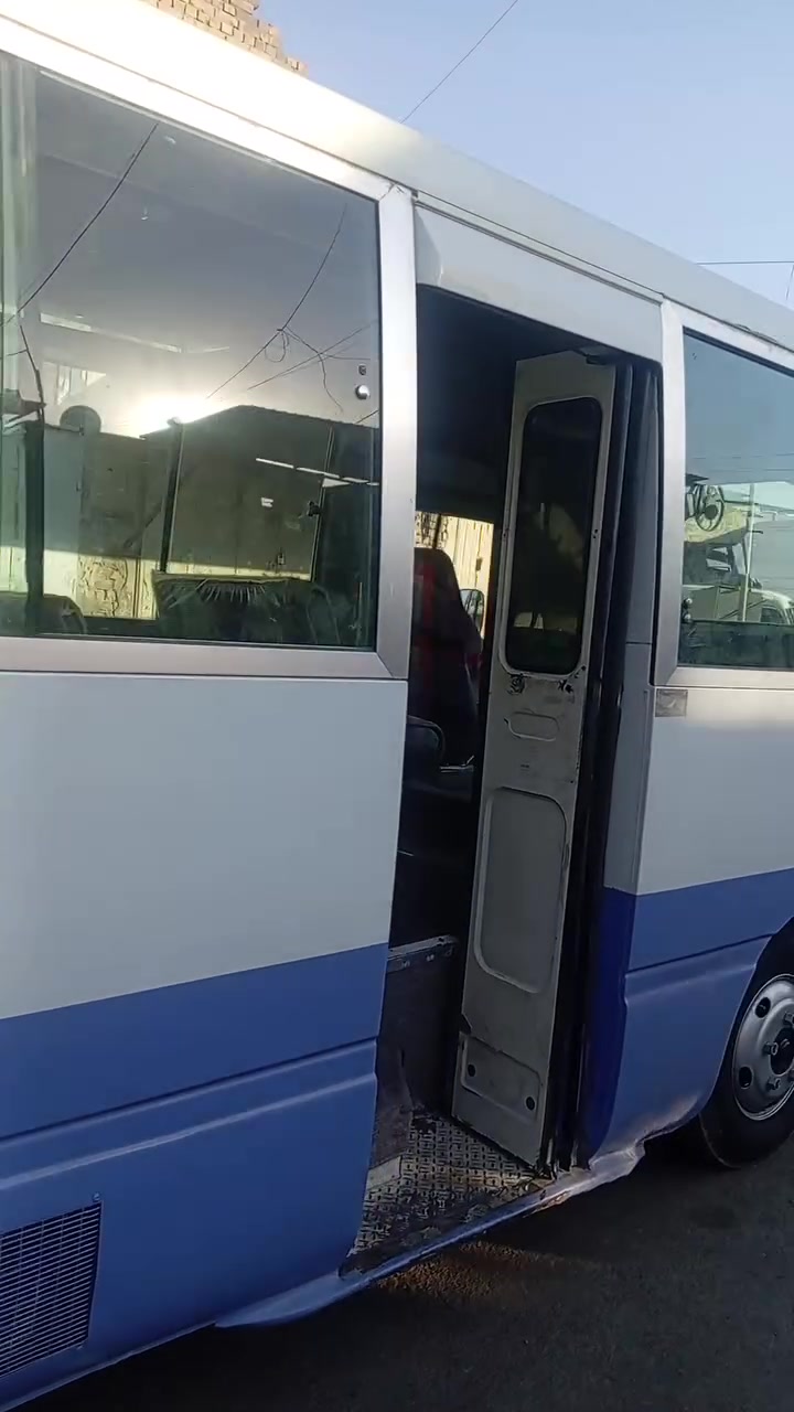 سلامه عليكم نيسان للبيع مديل ٢٠٠٢ سياره مكينه بلادي غاز بازين رقم شمالي سياره تبريد بس قوايش باب كهرباء سعره ١٢٠ وبيه مجال ستفساره خاص مكاني بغداد ***********
