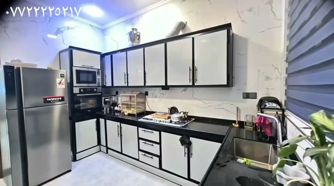 🏡 دار VIP حديث بالكريعات - بناء 2025

المفاتيح الجبارة:
💎 136 متر | واجهة 8م | نزال 17م
🚪 5 غرف نوم وحدة ماستر مع دريسنج روم 
🚿 4 صحيات مرمر كامل
🍽️ استقبال واسع + مطبخ تشطيب حديث
🌊 200م عن نهر دجلة | شارع 10م
📜 ملك صرف زراعي سند 25 | الأبواب إيطالي + تركي
✨ ديكورات + مرمر حديث من الألف للياء

السعر: 425 مليون - قابل للتفاوض 
فرصة نادرة ما تتعوض بالكريعات!

📞 شركة أصل الجوهرة للعقار والمقاولات 
***********
إدارة: أوس وياسر البحراني

اتصل هسه قبل لا تروح عليك 👆

