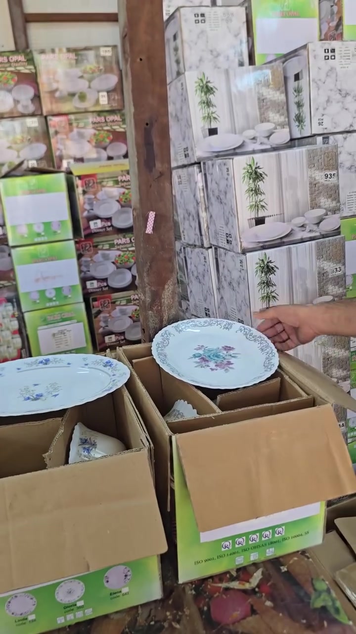 اللهم صلي على محمد وآل محمد وصول بضاعه جديده والأسعار تفليش 
الحجز واتساب
***********
***********
