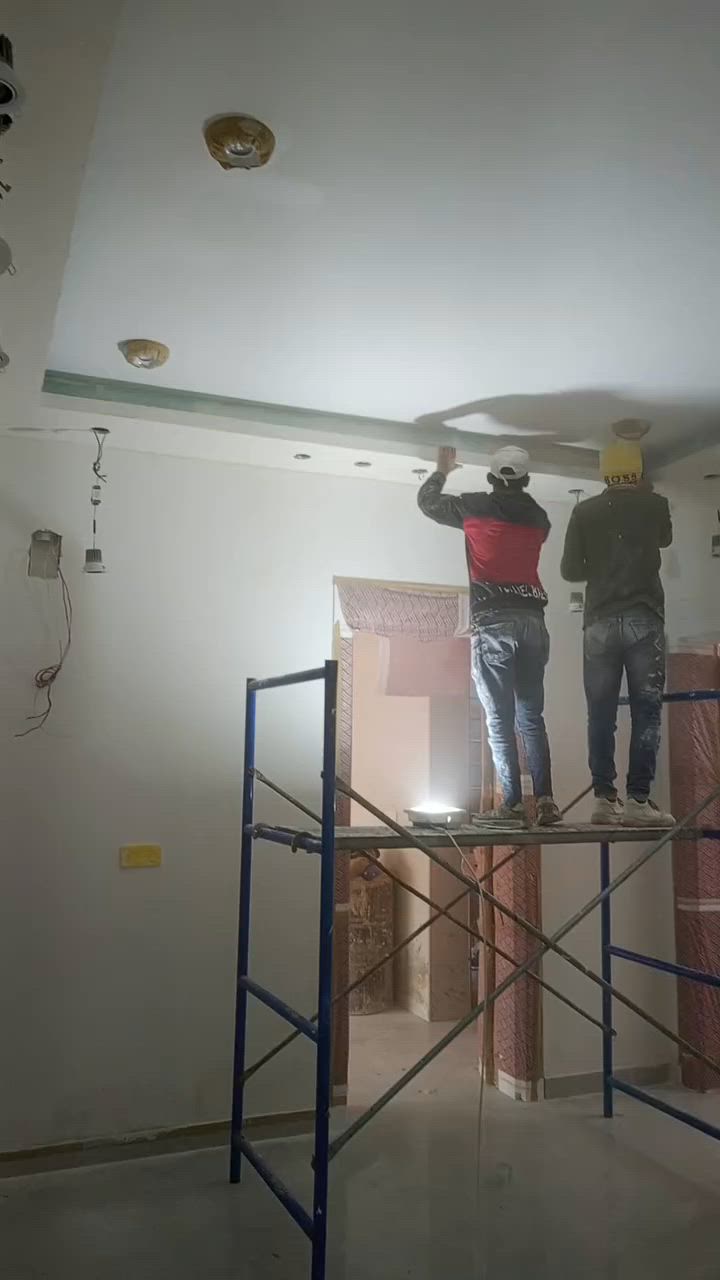 سلام عليكم متابعينا الكرام جانب من اعمالنه عرض خاص سعر متر الجبس كرسته وعمل ٢٠الف باللاضافه الى صبغ الداخل سعر المتر كرسته وعمل ٣٠٠٠ بابل لتواصل ***********
