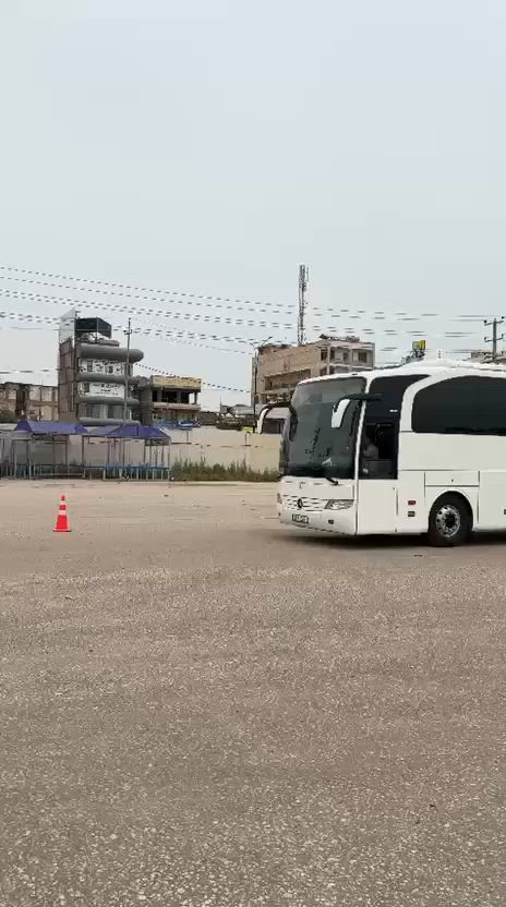 ترفكو الماني حجم 16 سياره جديده بمعنى الكلمه تبريد صيني تخم تاير حداديه جديده محرك 6 كير عادي رقم بصره بسمي للبيع السعر 725$ بدون فلوس دين بيع نقد 💰 وبيها مجال للشراي مكان السياره العماره 
***********
***********
