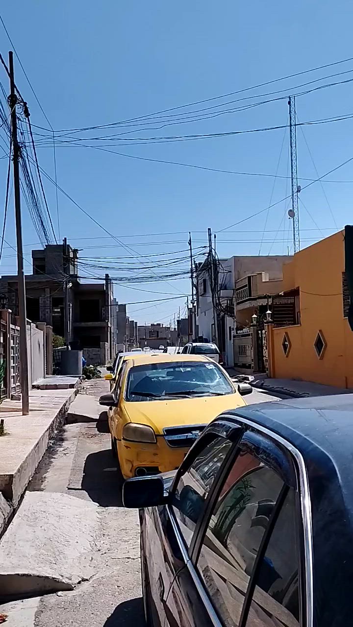 دار للبيع ..جمعيه العدل ..الكندي الثانيه بصف مولده الجود طابق واحد وصل بلديه ..مساحه100متر 5×20
للاستفسار ***********
