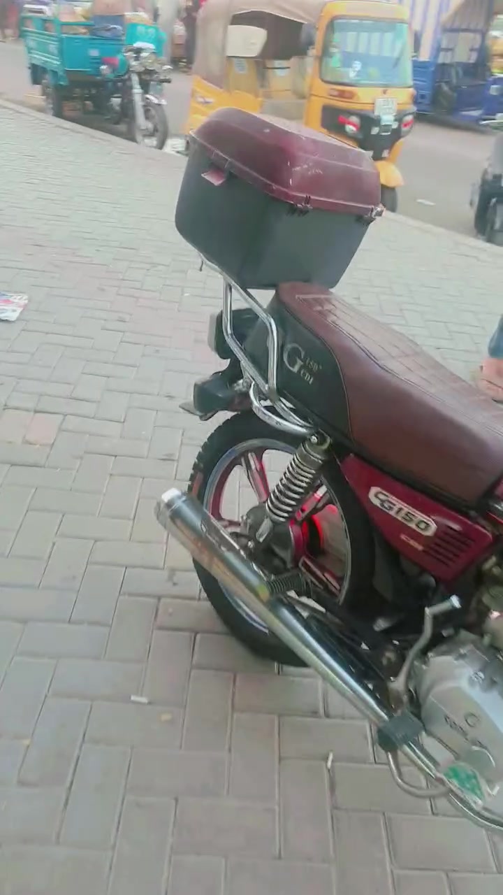 سلام عليكم درجة 5 كير مديل 23 بل شاصي وبل مكينه كير محرك خير من الله سلف كهربائيات شغاله دراجه مال جناي مناقصها اي شي سعر 525 عنوان بغداد حسينيه الراشديه رقم ***********
