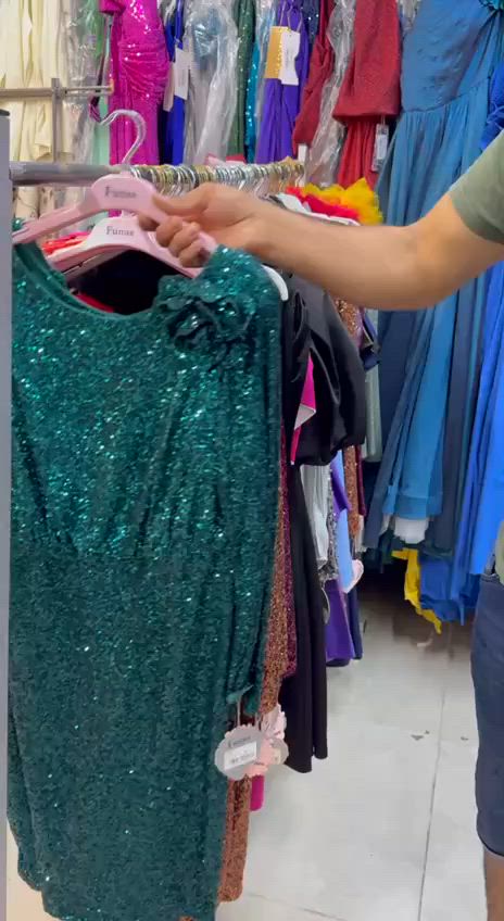 ✨️شروة فساتين سهره قصير 200قطعه سيريات نظامية 
✨️السعر 💲 دولار للحجز  على الوتس👇
+905377654036


**إذا كنت صاحب هذا الإعلان وتريد حذفه لأي سبب، رجاءا أرسل رسالة إلى الدعم الفني**