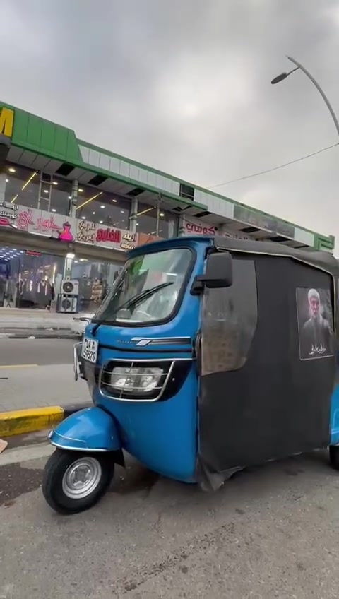سلام عليكم تكتك 20/22 بعدهة زيرو تكتك حلوة نضيفة كفالة عامة كلشي ما ناقصها تكتك اسم شركة سعر 9 ونص مكاني بصرة قبلة حي جامعهة ***********
