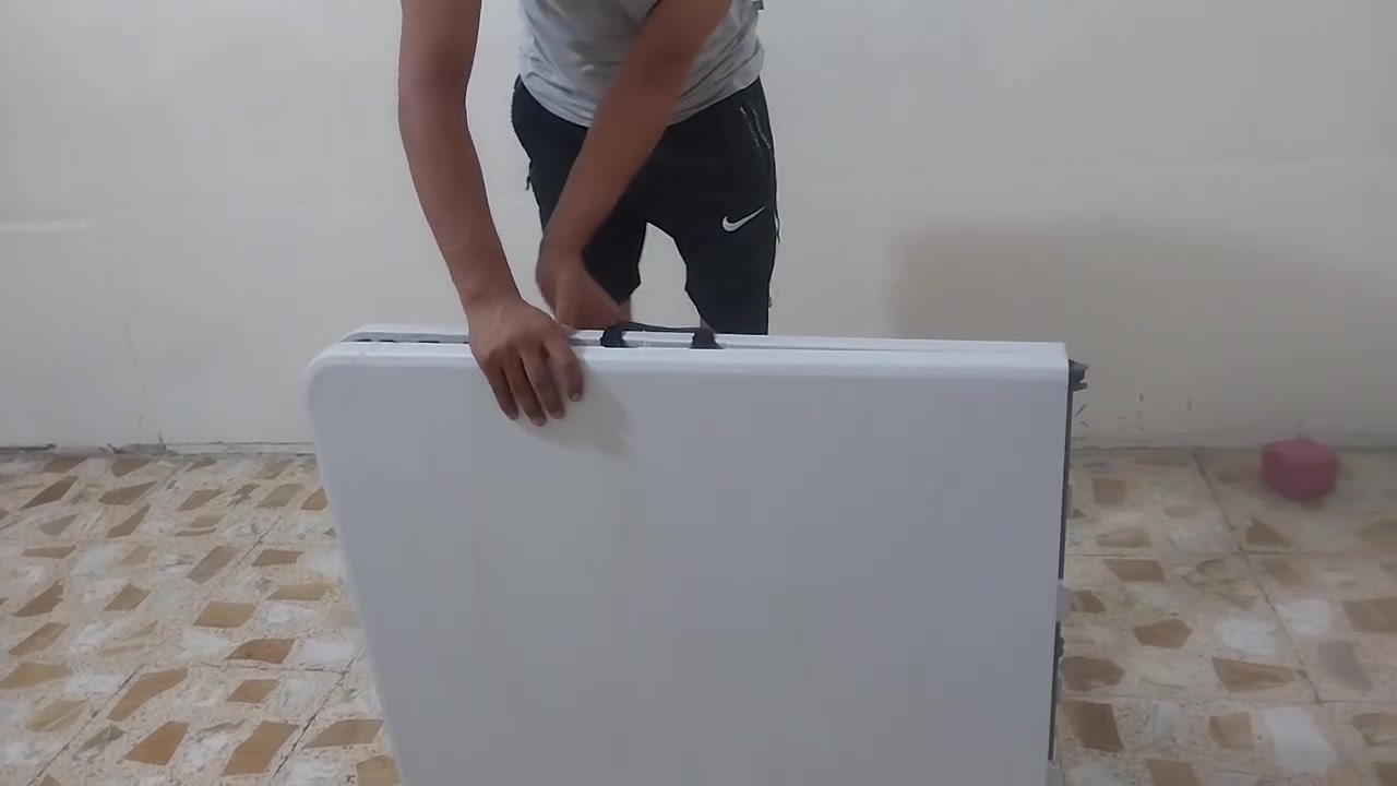 تواصل مع الرقم ***********
