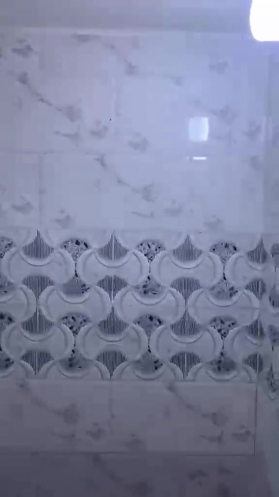دار للبيع
المساحة 100 متر
طابق واحد
استقبال + حوالي ومطبخ +غرفة نوم +حمام +منور+تواليت خارجي + بيتونة + سطح كامل شتايگر وماستك
البيت جديد جدا  بناء 2025
البيت كلة ديكورات وسقوف ثانوية جبسن بورد  وانارة بروفايل ولدات سبورت لايت وانارة مخفية
وتأسيسات السبالت دفن
البيت فول نظافة 100%
العنوان / الحسينية _ خدمات مسقط _ شارع المدرسة الإيرانية
للاستفسار الاتصال على الرقم
***********
