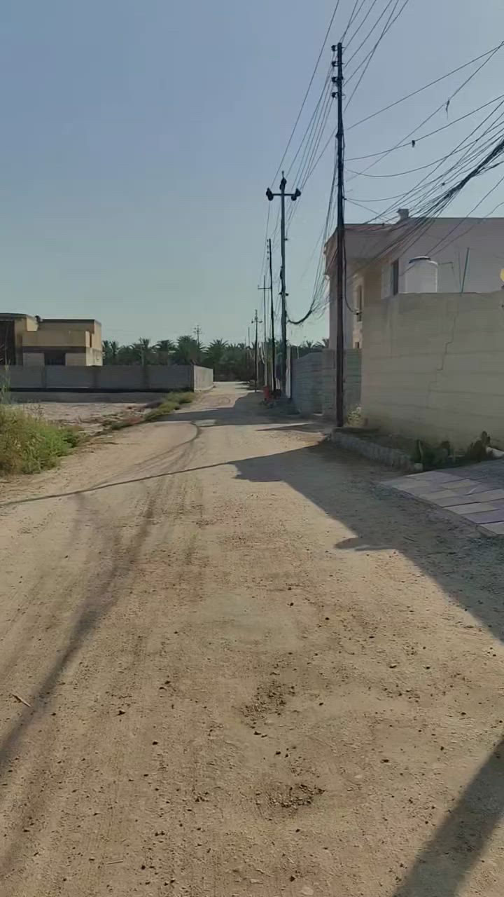 قطعه 100 متر وجه 7.50 طابو سند 25 اقرار محكمة مباشر من صاحب السند موقع مميز جدا كافة الخدمات متوفرة موقع شارع الحسينيه السايدين وتنزل منطقة الشاهر قريب جدا للشارع سعر 17 مع المجال للمشتري رقم راعيهه 
‏‪***********‬‏
‏‪***********‬
