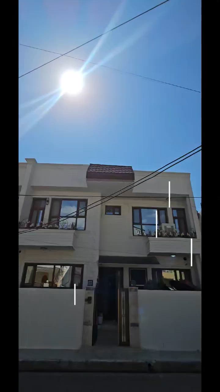 دهوک مالتا ئیسلام 
خانی بوو فروتێ 
روبەر 150 متر 
واجیهە شەرق 10×15
خانی گەلەکێ پاقژە 
بو پترپێزانینا پەیوەندیێ بڤان ژمارا بکە 
***********
***********
