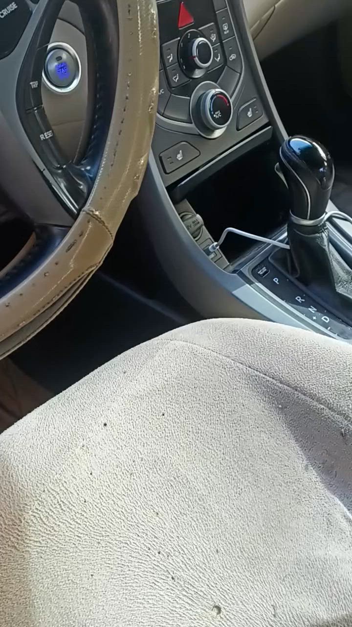 سلام عليكم النتره ١٦ وارد امريكي صور سونار موجود سياره حلوه ونظيفه سعر ١٣٠ وبيه مجال مشروع وطني يعن ون ما يعجبك تحول سياره اشاير بلمري بصمه ابواب فتح سقف كهرباء بصمه تشغل مقاعد تتفئه ويل كب٤ والمواصفات كامره خلفيه وحساسات خلفي وشاشه البلادي سنويه ٢٩)رقم صاحب السياره)***********
