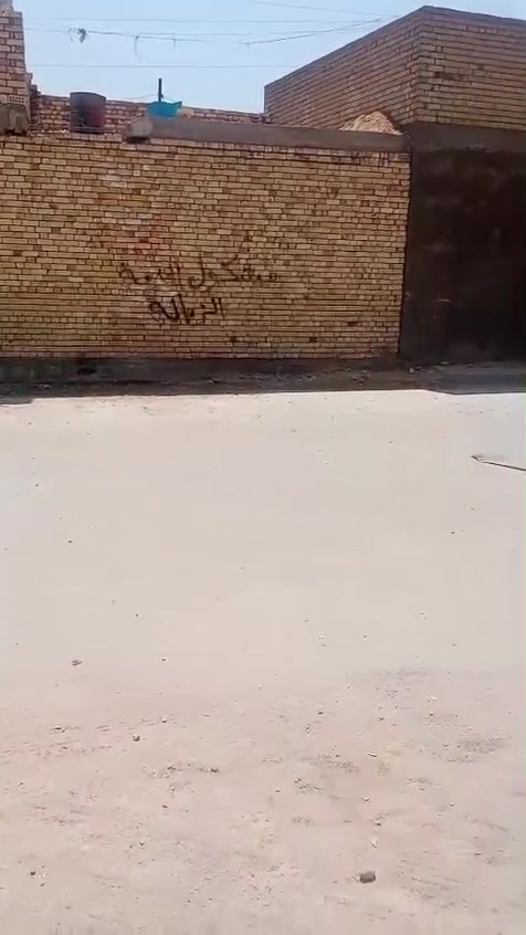 هيكل للبيع مساحه 100متر  بغداد حي الرحمه 
سند زراعي حسب الله 
السعر 35 مليون 
***********
