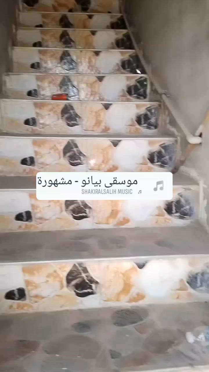 مشتمل طابق ثاني واسطي قرب شقق الغاز غرفة نوم واستقبال ومجمع صحيات ومطبخ يجارة 225 الف يشمل الماء والكهرباء للاستفسار ***********
