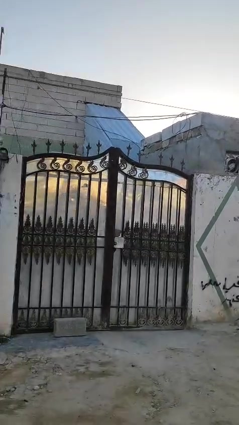 بيت ١٠٠ في حي الرحمة طابقين
طابق الثاني هيكل
في القطاع السابع
سعر ٢٨وبي مجال
للإستفسار الاتصال على الرقم
***********
