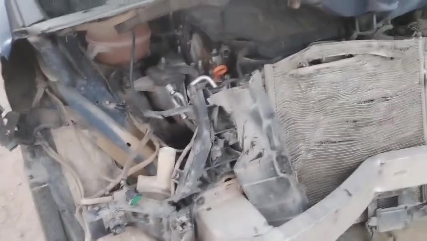 الله يبعد عنكم الحوادث
سنتافي 2022
ليمتد فول مواصفات
رقم بصرة 
***********
