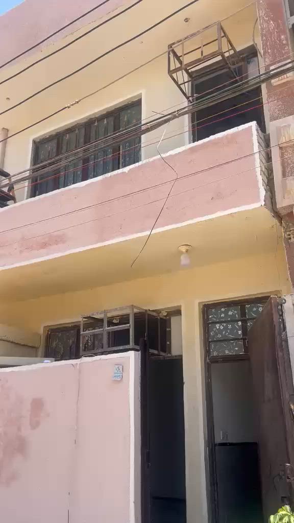 السلام عليكم بيت الايجار مربع ✅ ثالث
بيت جديد 🆕 طابق ونص اي استفسار اتصل ***********
إيجاره ب300
