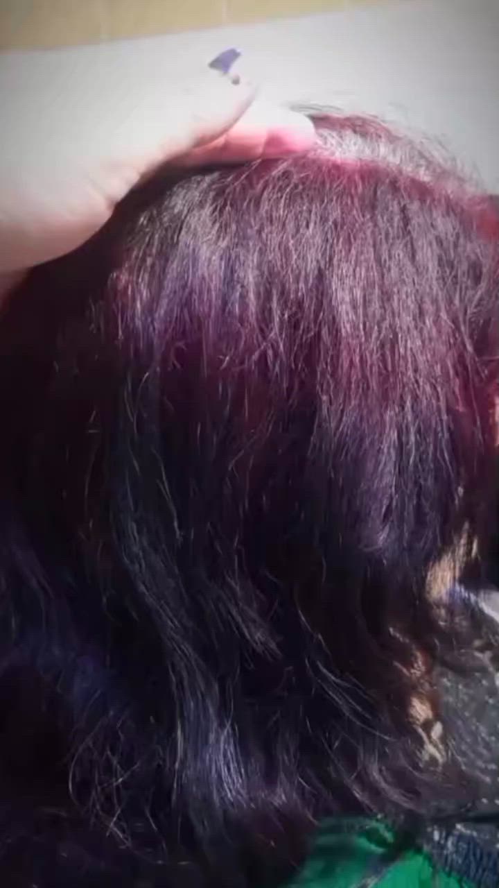 ***********
